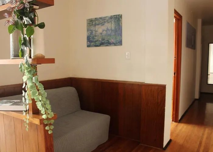 Champs Apartment *